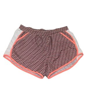 Women’s Under Armour Shorts Size Large